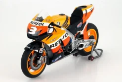 2009 REPSOL HONDA TEAM RC 212 V DAVIZIOSO N°4 - New Ray
