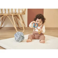 Balle d'éveil sensoriel pour bébé - Kaloo