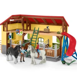 Écurie avec chevaux et accessoires - Schleich