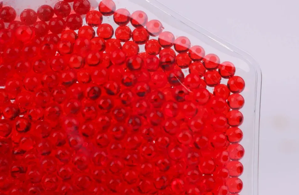 Formes géométriques avec liquide, set de 6 - Eduplay