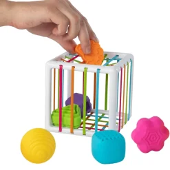 INNY BIN Cube avec formes sensorielles - Fat Brain Toys