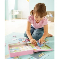 Jeu magnétique : Poupée Lili à habiller - Haba