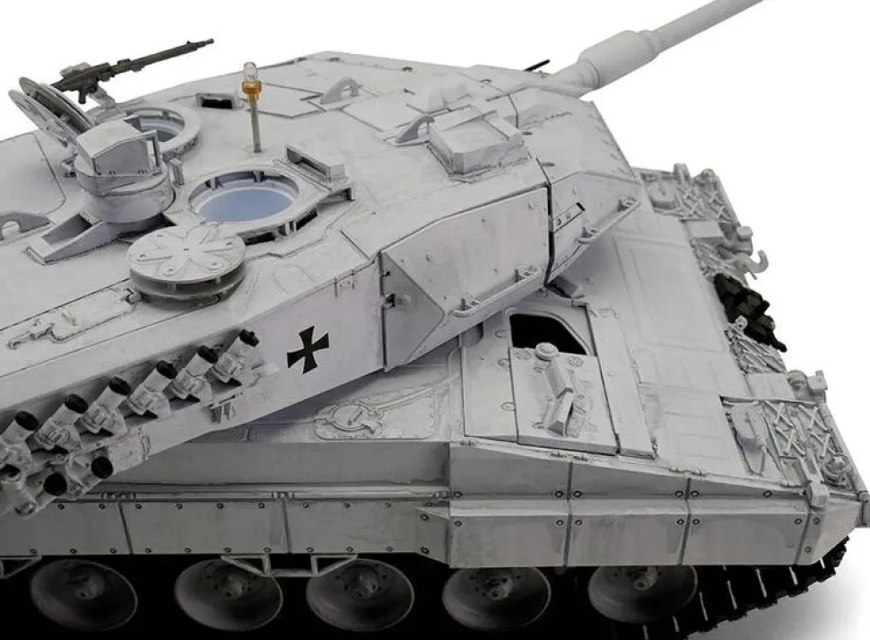 Leopard 2A6 Pro-Edition UN 1/16 BB 2.4GHZ - Torro