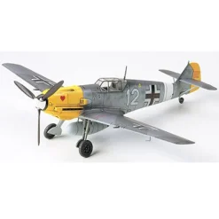 Maquette avion : Messerschmitt Bf109 E-4/7 TROP - Tamiya