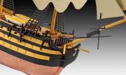 Maquette bateau : HMS Victory - Revell