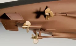 Maquette bateau : Battleship Tirpitz - Revell