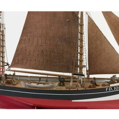 Maquette bateau en bois : FD 10 Yawl - Billing boats