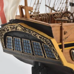 Maquette bateau en bois : HMS Bounty - Amati
