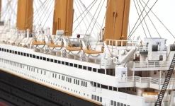 Maquette bateau en bois : RMS Titanic - OCCRE