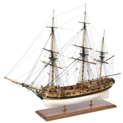 Maquette bateau en bois : HMS Fly - Amati