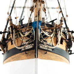 Maquette bateau en bois : HMS Fly - Amati
