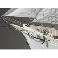 Maquette bateau en bois : La Belle Poule - Dusek