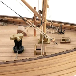Maquette bateau en bois : Bateau de pêche Ecossais Fifie - Amati