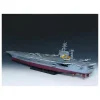 Maquette bateau : Porte-avions nucléaire US CVN-68 Nimitz 1975 - Trumpeter
