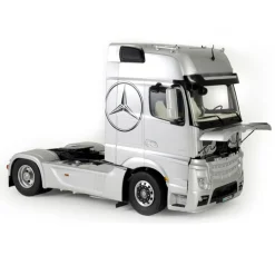Maquette camion : Mercedes Benz Actros Gigaspace - Italeri