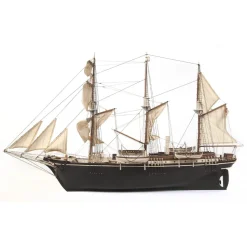 Maquette de bateau en bois : Endurance - OCCRE