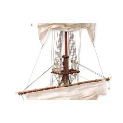 Maquette de bateau en bois : Section SMA Trinidad - OCCRE