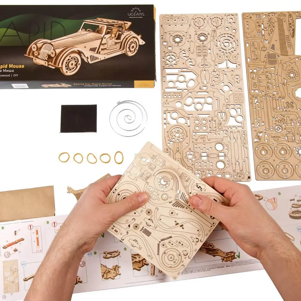 Maquette en bois : Voiture de sport " souris rapide" - Ugears