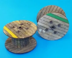 MAQUETTE miniature Cable reels - big - 1:48e - Plus model - Plus Model