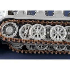 Maquette véhicule militaire : Tracteur lourd 18 t Sd.Kfz.9 en 1:35 - Trumpeter