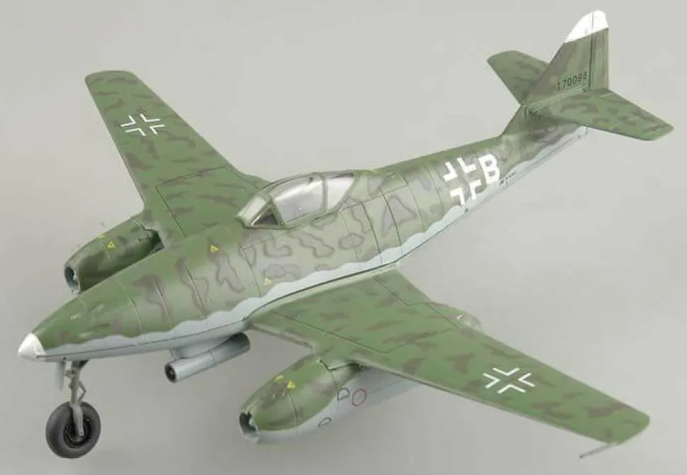 Me262 A-2a, 9K-BH of 1./KG51, 09/1944 - 1:72e - Easy Model - Easy Model