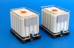 MINIATURE Fluid tank 600l - 1:35e - Plus model - Plus Model