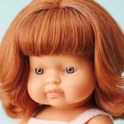 ML Poupées: POUPÉE FILLE EUROPÉENNE CHEVEUX ROUX HABILLÉES 38 cm - Miniland