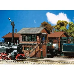 Modélisme ferroviaire HO : Poste d'aiguillage Mittelstadt - Faller