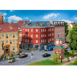 Modélisme HO : Maison d'angle de ville avec studio de tatouage - Faller