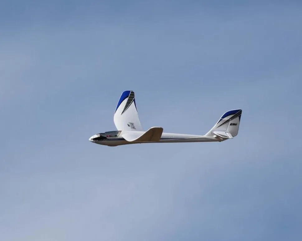 Night Radian 2.0m PNP - E-flite