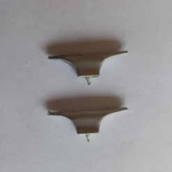 Taquet en métal 24mm x2 - Accessoires pour maquettes en bois - Disarmodel