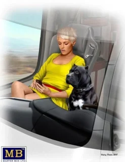 Truckers series.Joni(Lookout)Johnson&her dog Maxx- 1:24e - Master Box Ltd. - Master Box